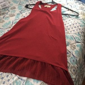 Hollister Tank in red wine color